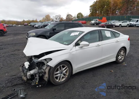 2015 Ford Fusion Se z USA, uszkodzony, nr VIN 1FA6P0H73F5104278
